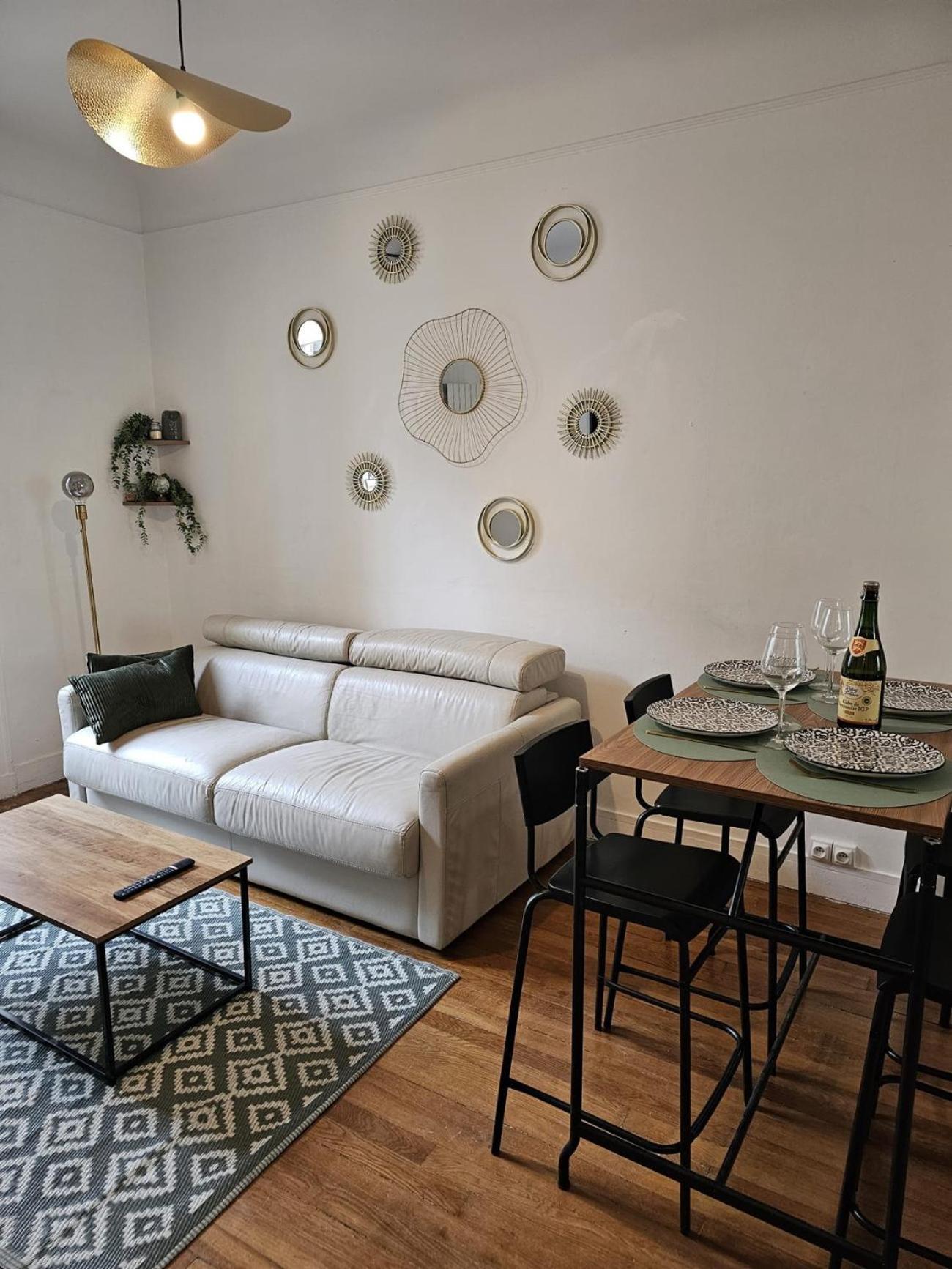 Beautiful 1 Bedroom Flat In Paris 17Th Eksteriør bilde