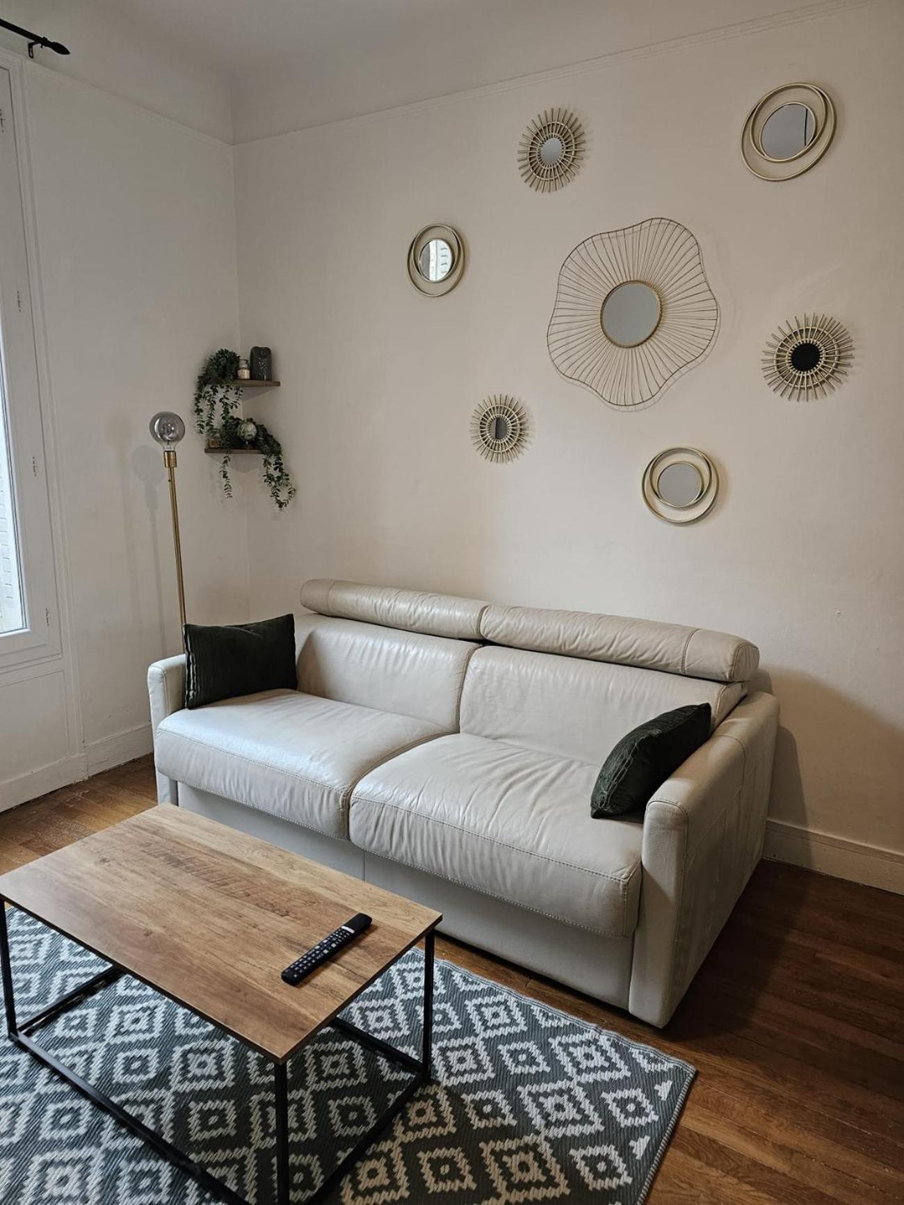 Beautiful 1 Bedroom Flat In Paris 17Th Eksteriør bilde
